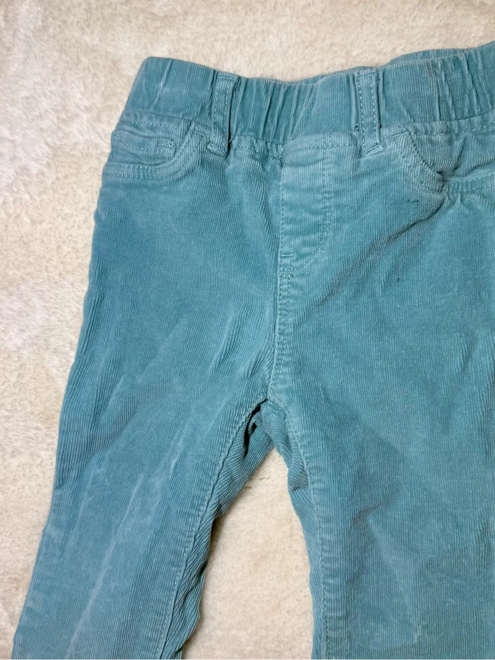 Set of 2 Baby Gap Minnie Mouse Jegging and corduroy legging size 2T/3T